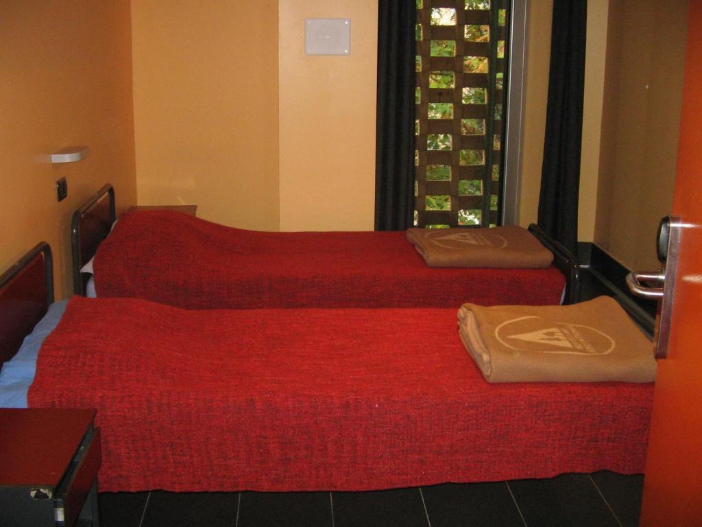 Ostello Aig Piero Rotta Milan Room photo