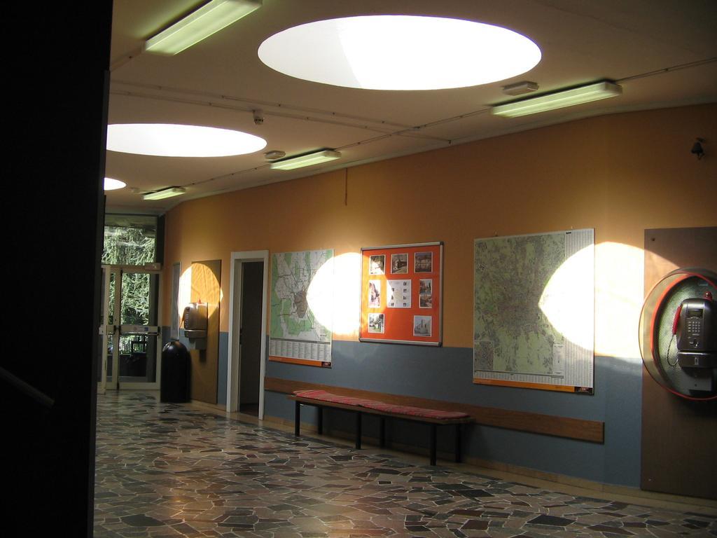 Ostello Aig Piero Rotta Milan Exterior photo